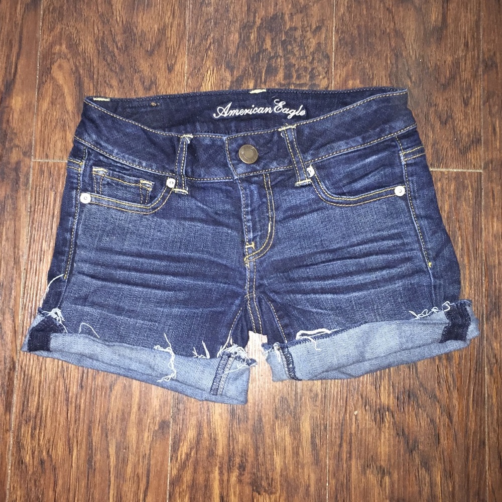 American Eagle Style-Changing Stretchy Denim Short